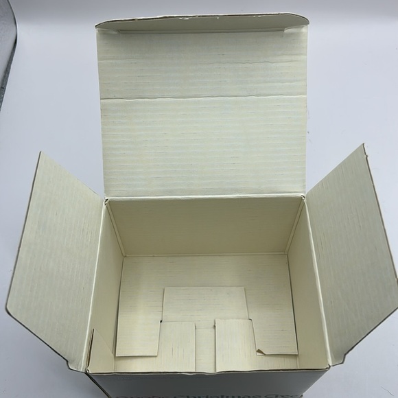 Spode Christmas Tree Baby 1st Christmas Mug with Green and Red Accents - Picture 13 of 13